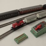 947 8587 MODEL RAILWAY